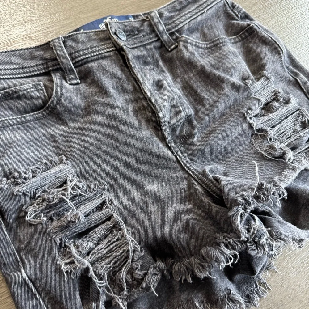 Hollister Black Denim Distressed Shorts 26